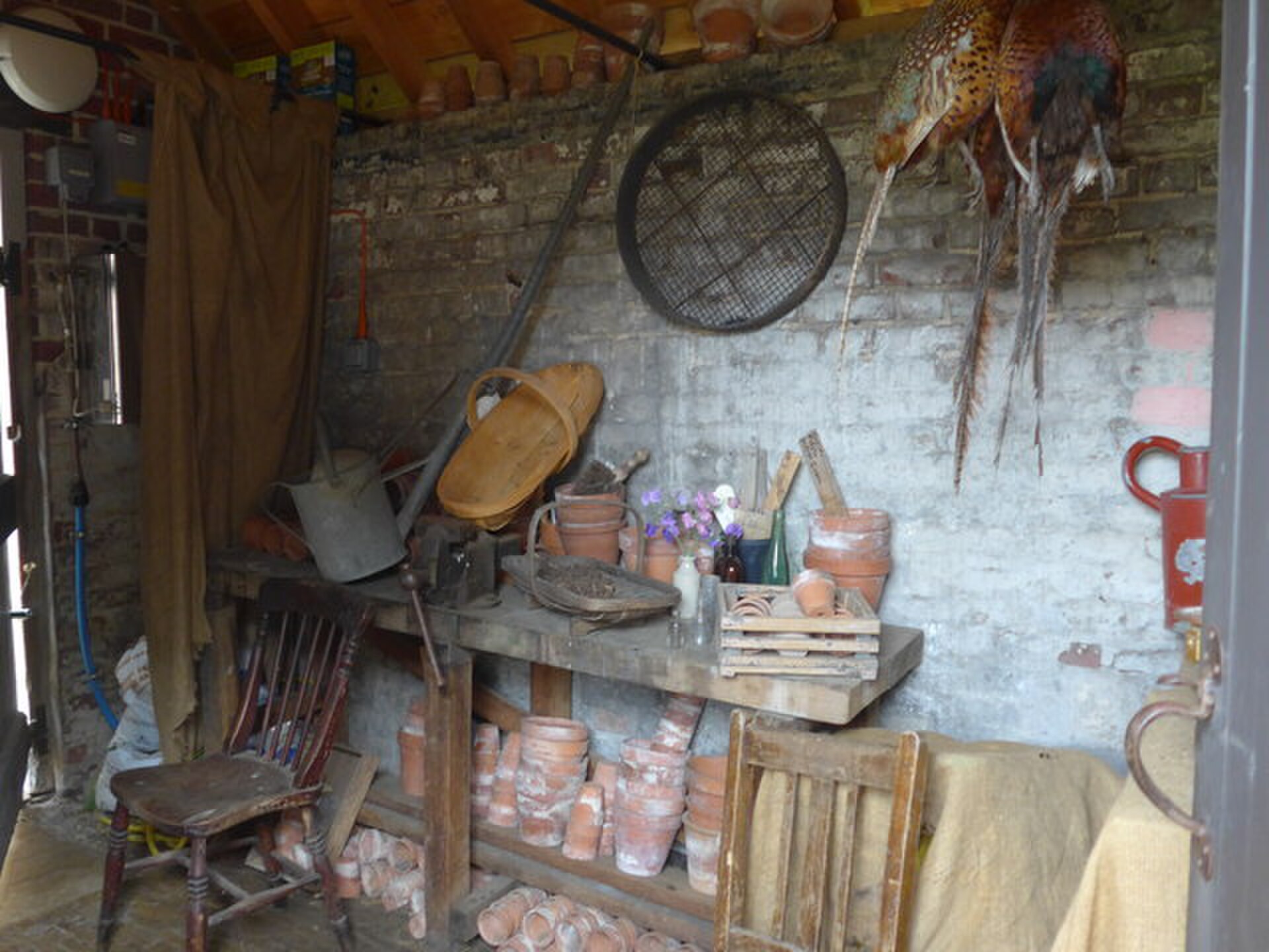 A Calm Garden Shed Setup for Everyday Organization
