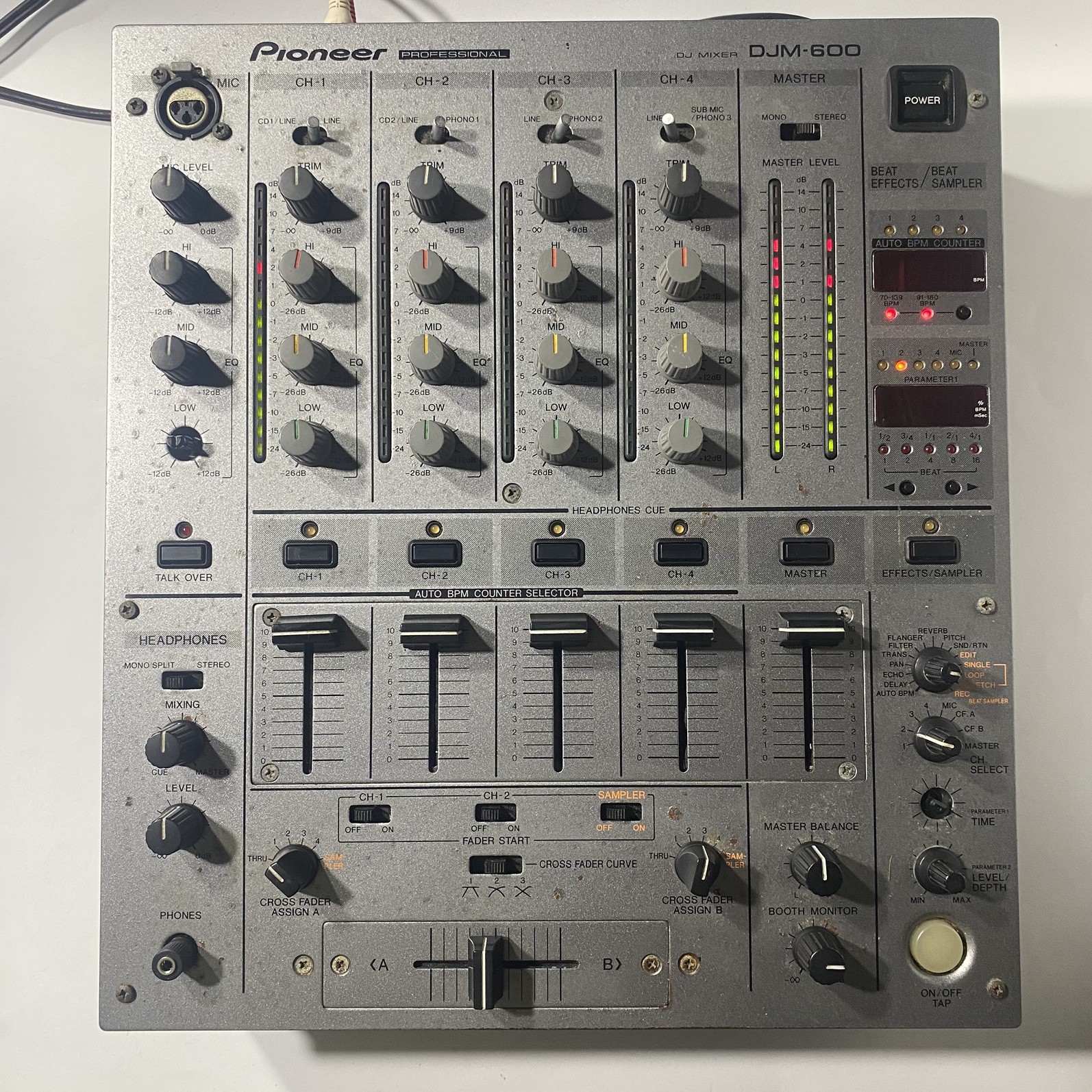 Pioneer DJM-600 Professional DJ Mixer 4-channel Silver Equipment (For Parts