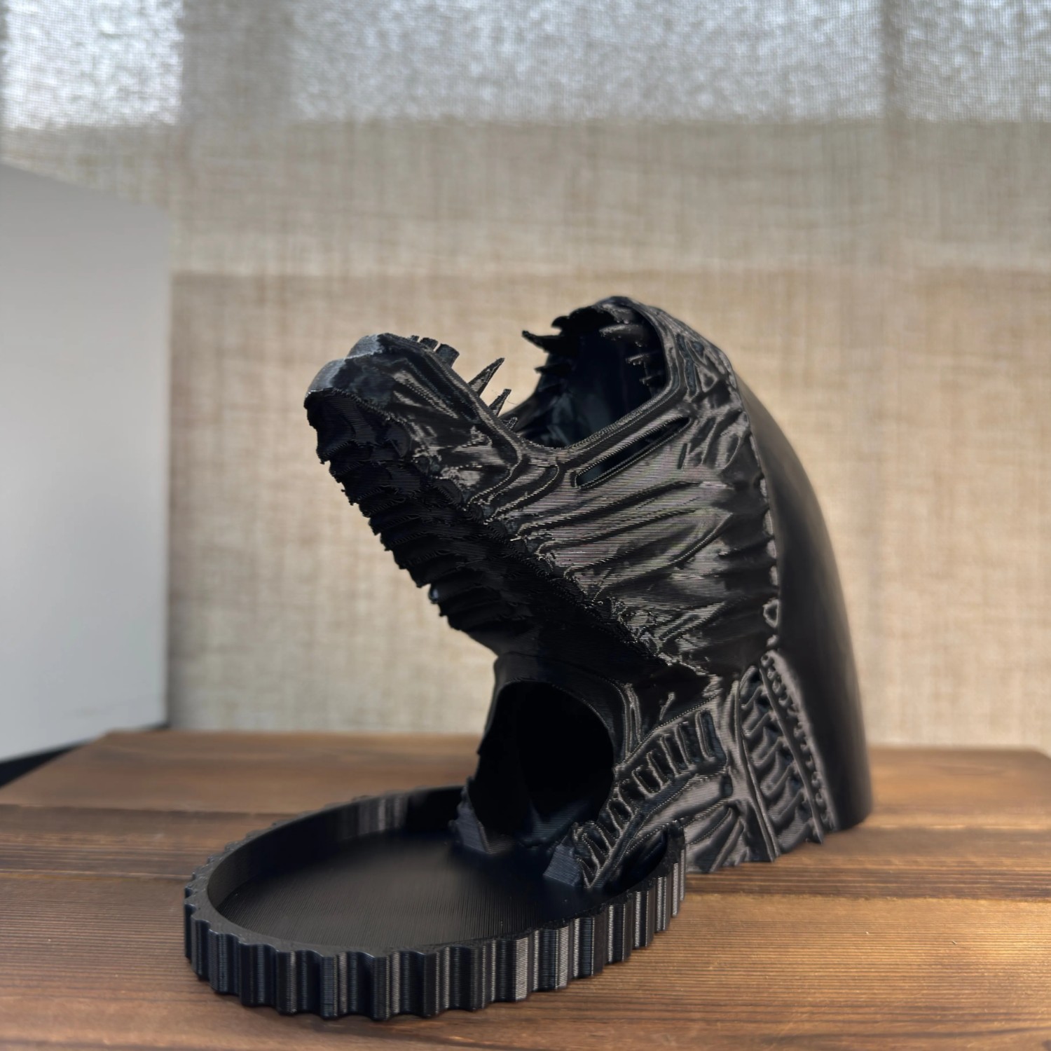 Dice Tower Alien Monster Tabletop Wargame Dice Holder Accessory