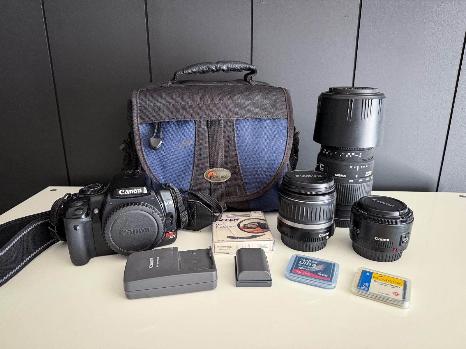 Canon Rebel XTi Camera/Photography Lot with 3 Lenses, bag, and accessories