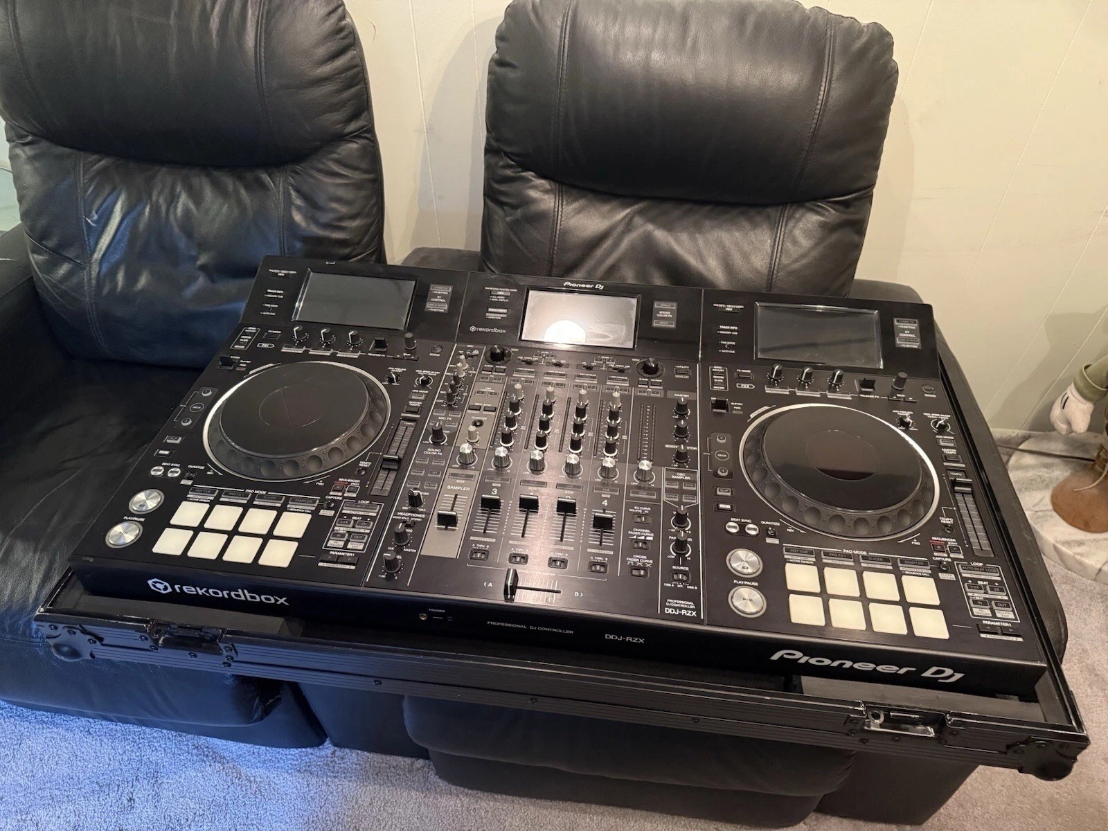 Pioneer DJ DDJ-RZX Professional Rekordbox Audio/Video Controller