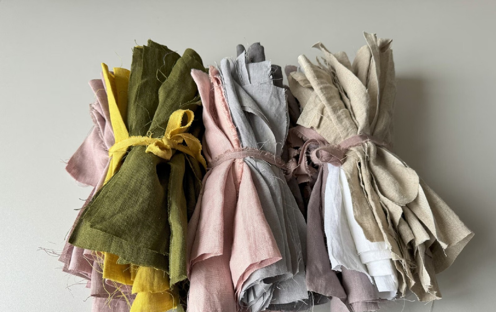 Fabric Scraps Pack Linen Designers 100% linen fabric lot - 50 Pcs
