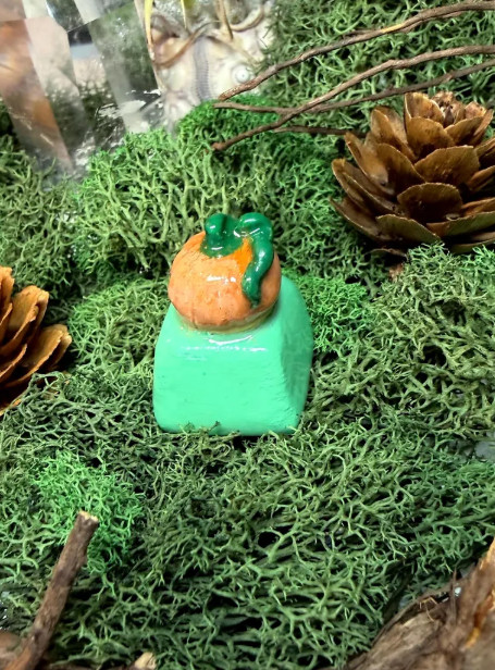 Handmade, Autumn Pumpkin Artisan Keycap for Mechanical Keyboards