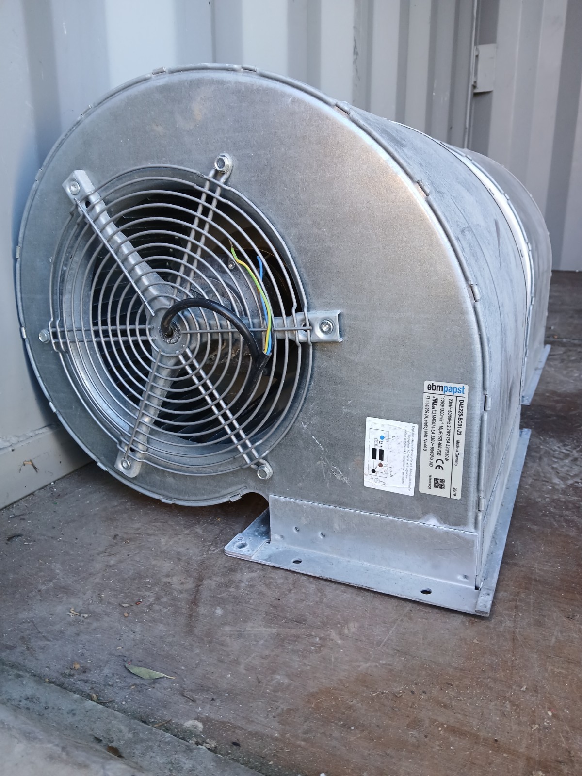 Industrial Centrifugal AC Fan / Blower Motor ebmpapst D4E225-BC01-23- Heavy Duty