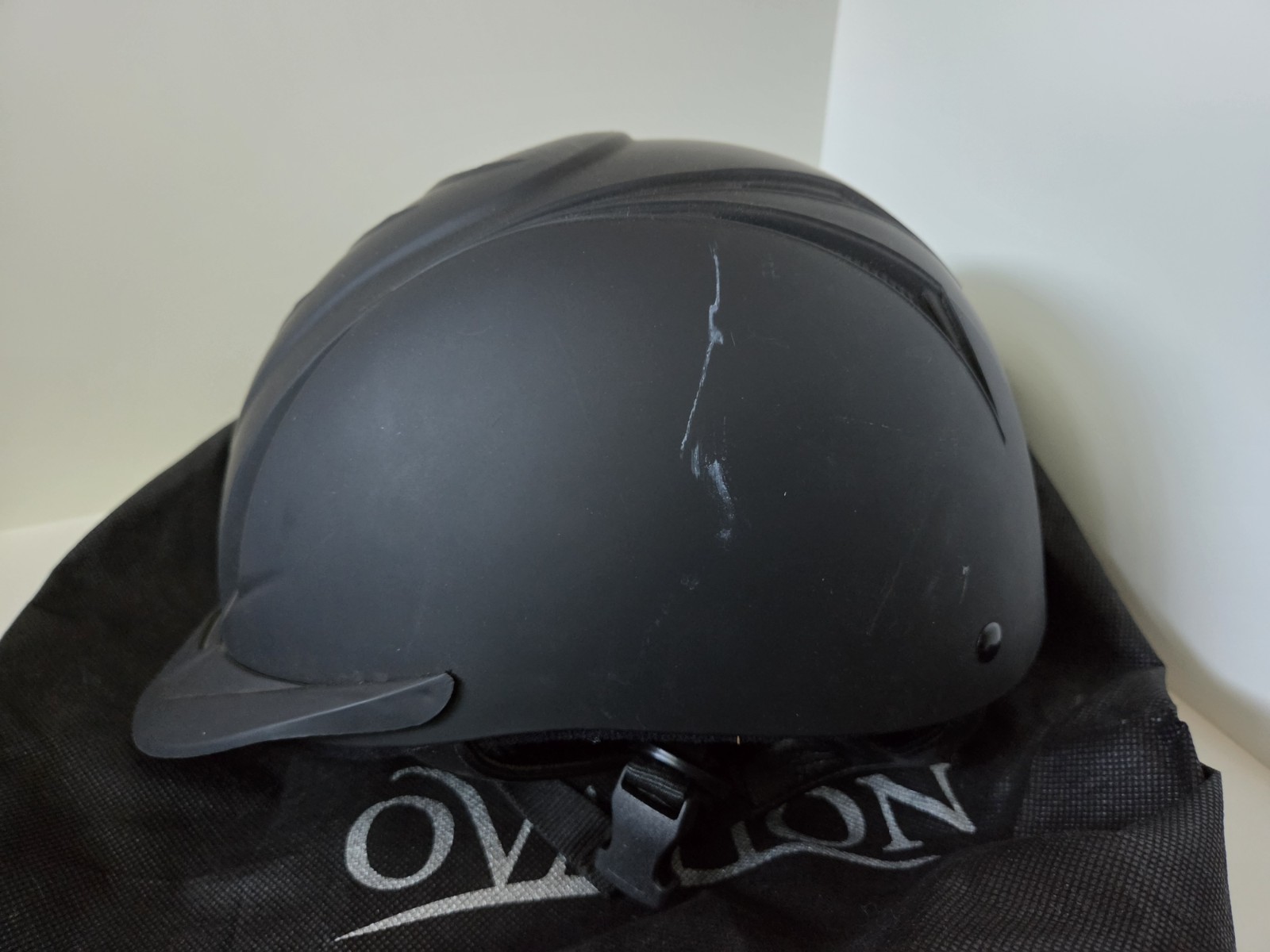 Ovation OV Deluxe Schooler Riding Helmet Equestrian Black S/M 52-56