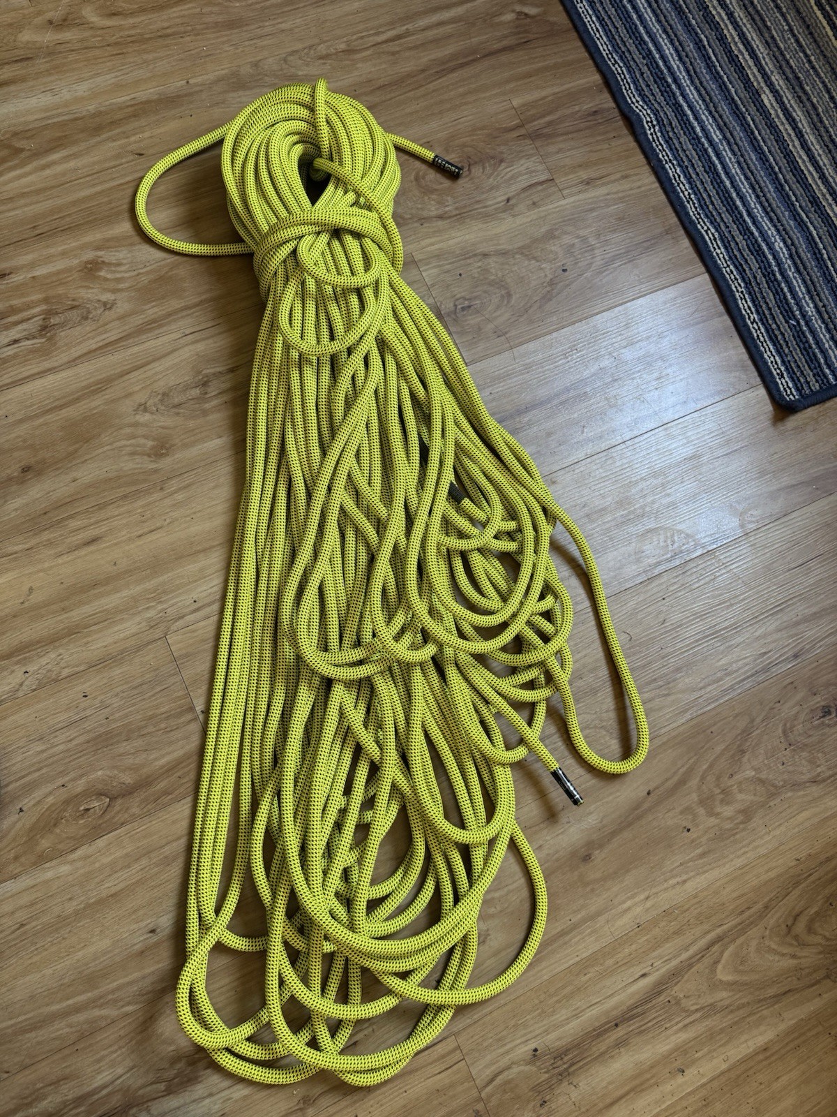 Black Diamond 70m Dynamic Climbing Rope 70 Meter Yellow Brand New Never Used